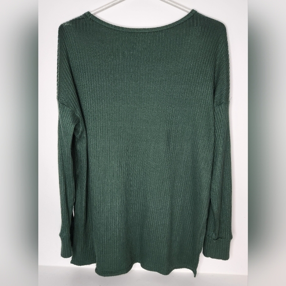 American Eagle soft green long sleeve shirt Size Small - Picture 4 of 6